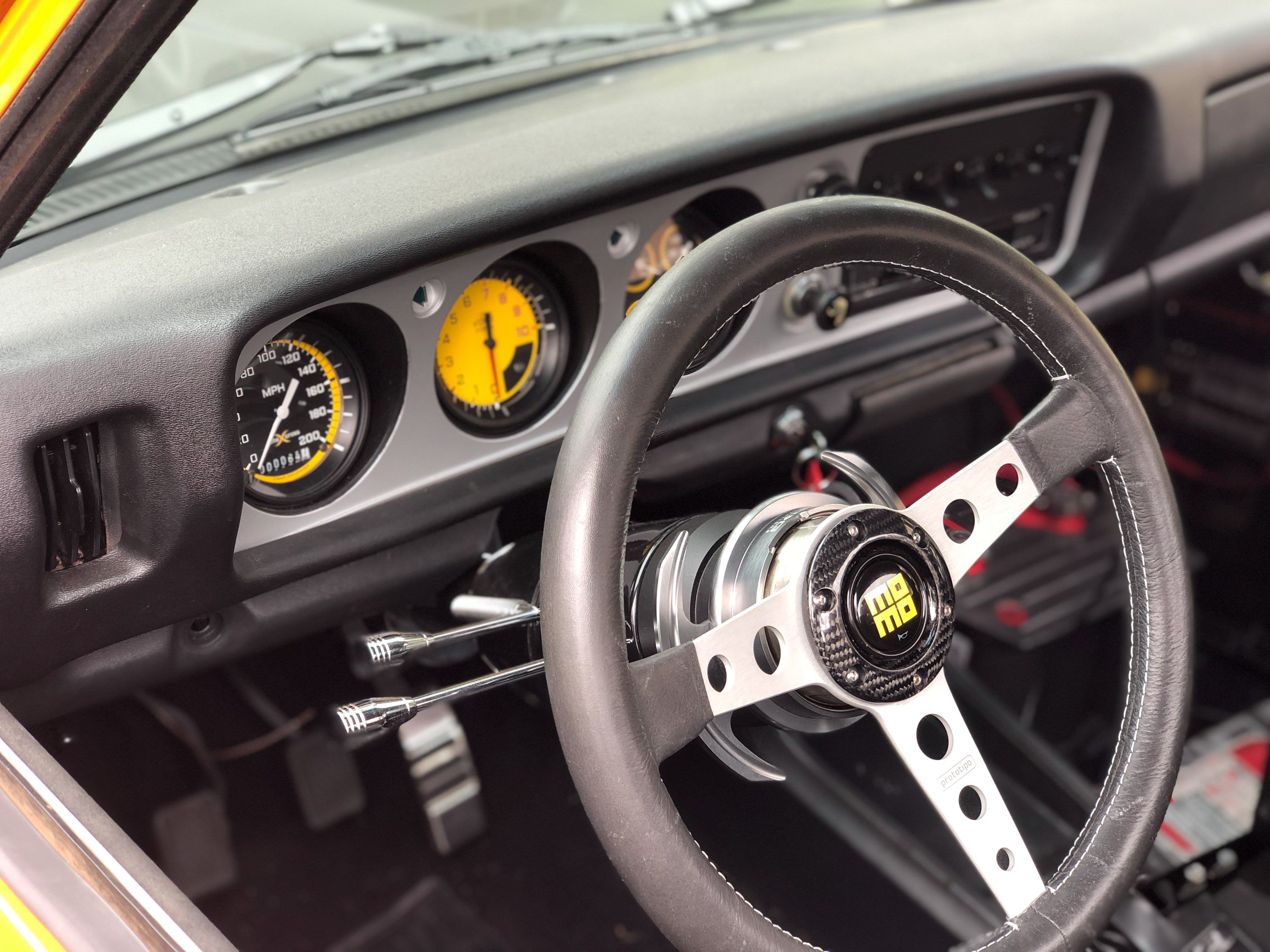 1974 Datsun 620 photo 22