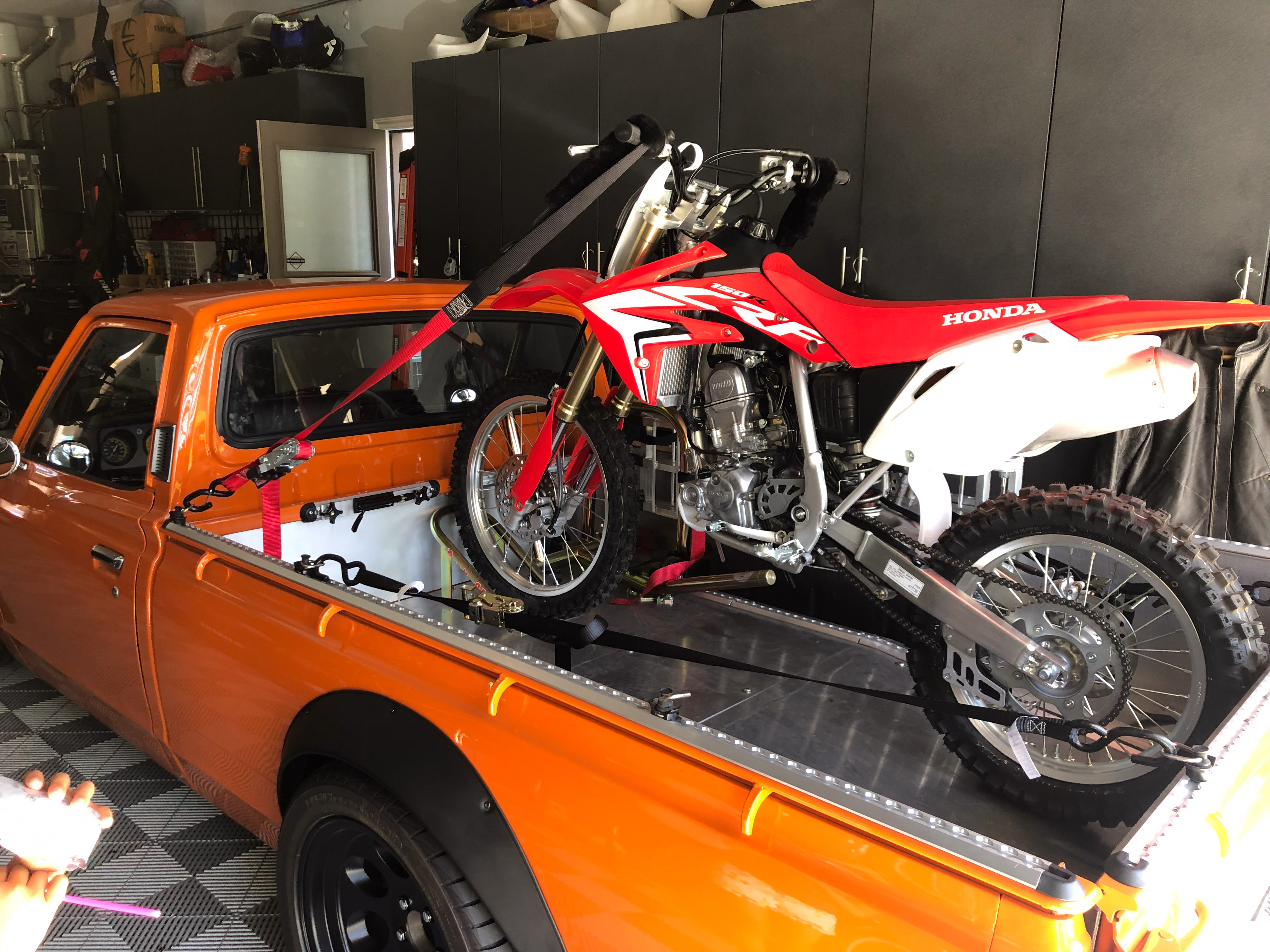 1974 Datsun 620 photo 25