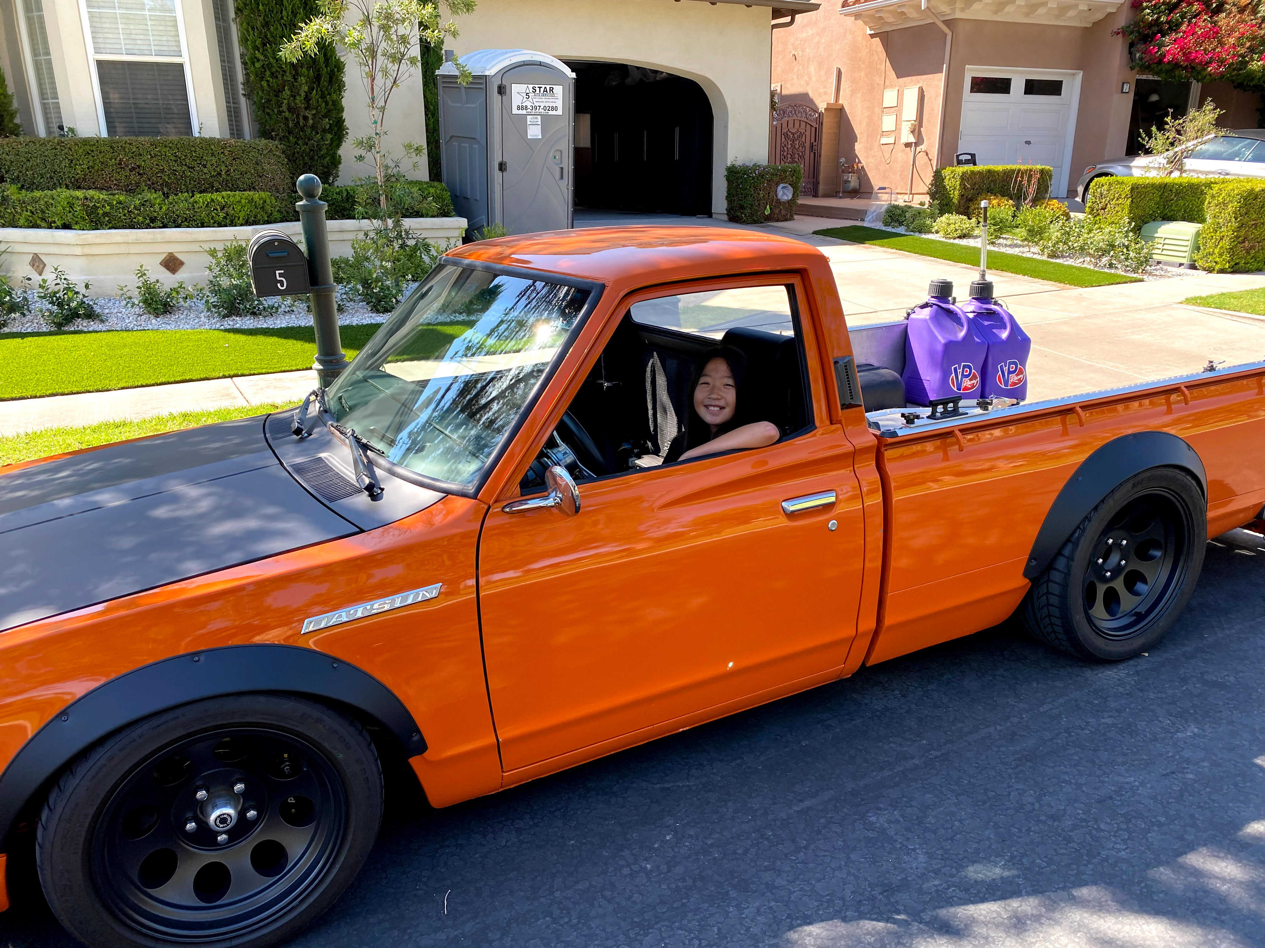 1974 Datsun 620 photo 36