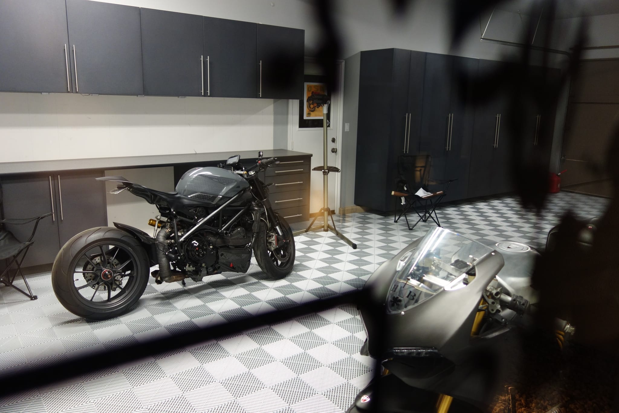 2010 Ducati Streetfighter photo 49