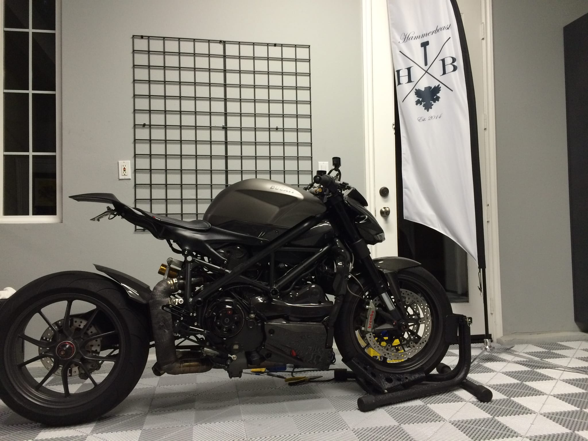 2010 Ducati Streetfighter