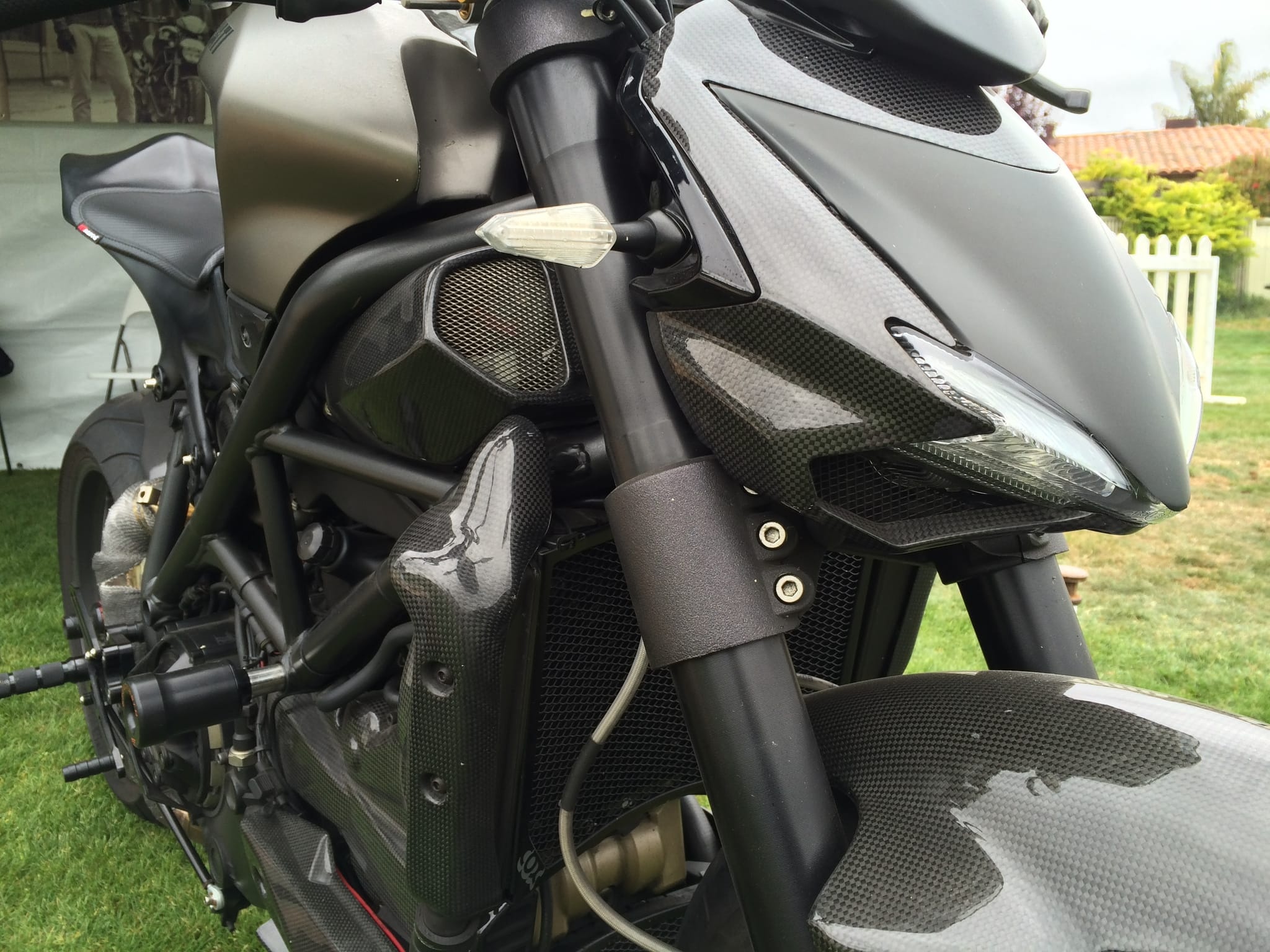 2010 Ducati Streetfighter photo 135