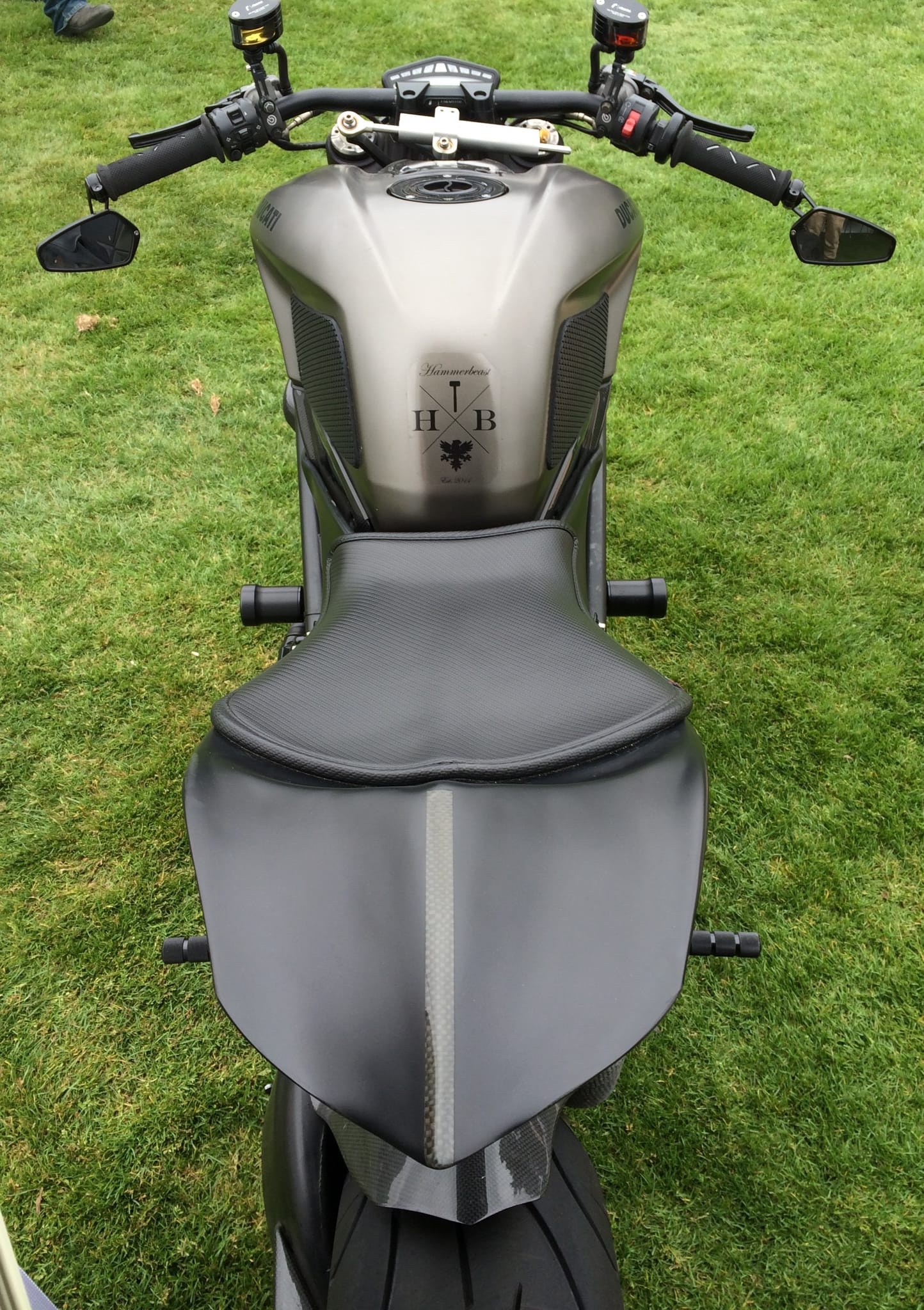 2010 Ducati Streetfighter photo 143