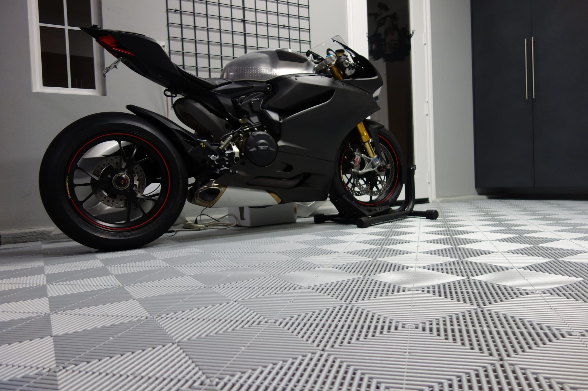 2012 Ducati Panigale 1199 photo 28