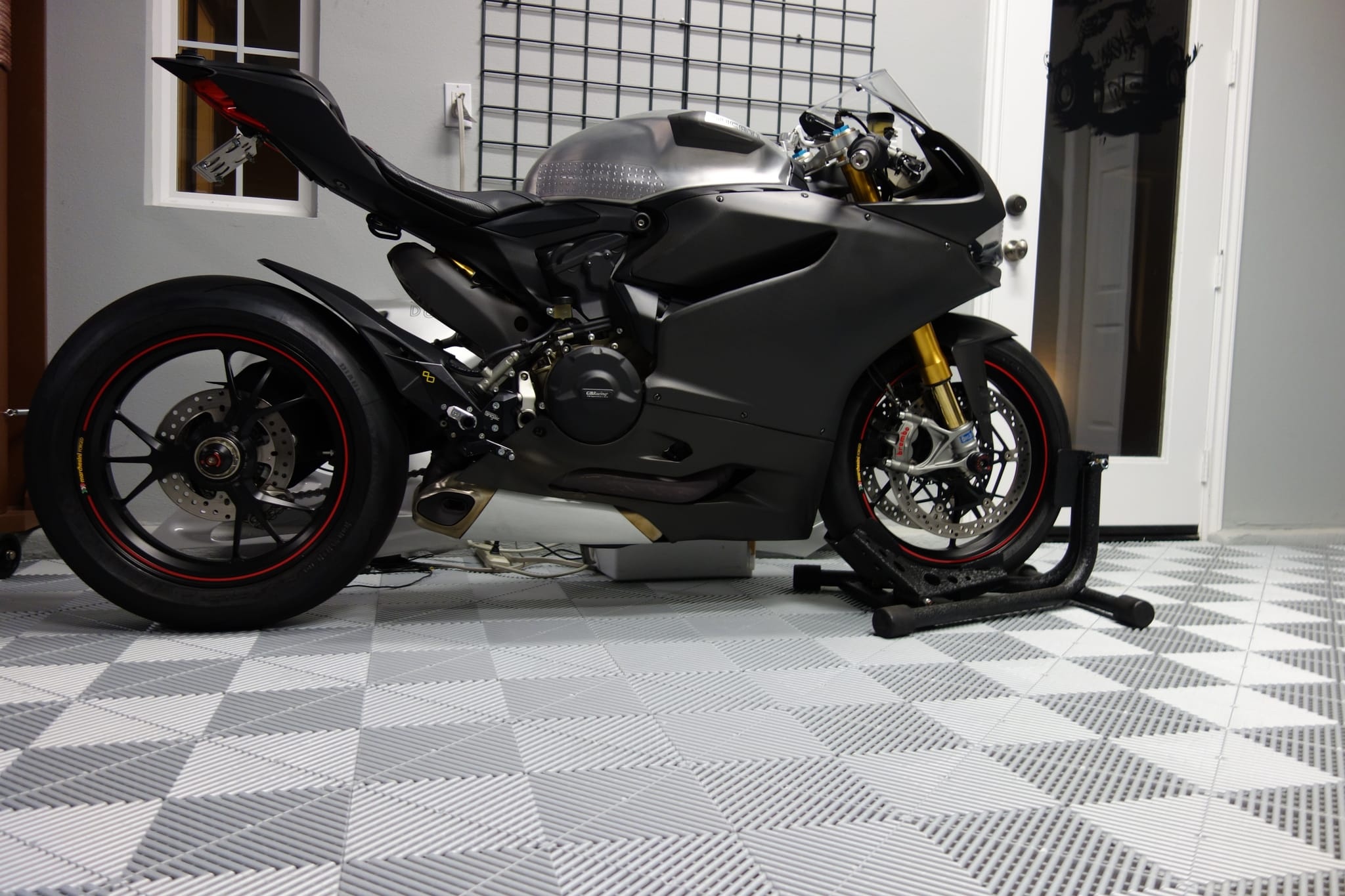 2012 Ducati Panigale 1199 photo 35