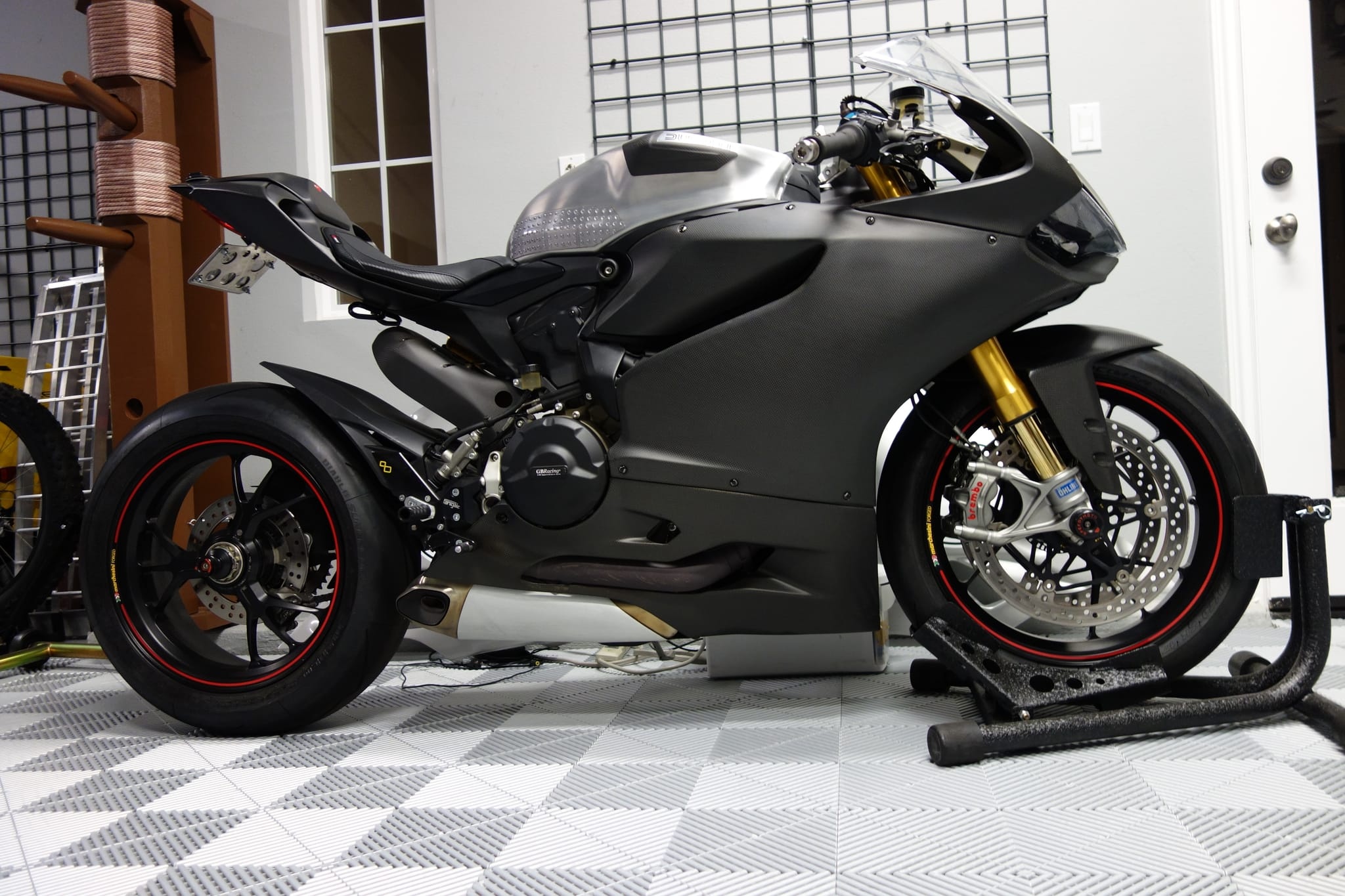 2012 Ducati Panigale 1199 photo 38