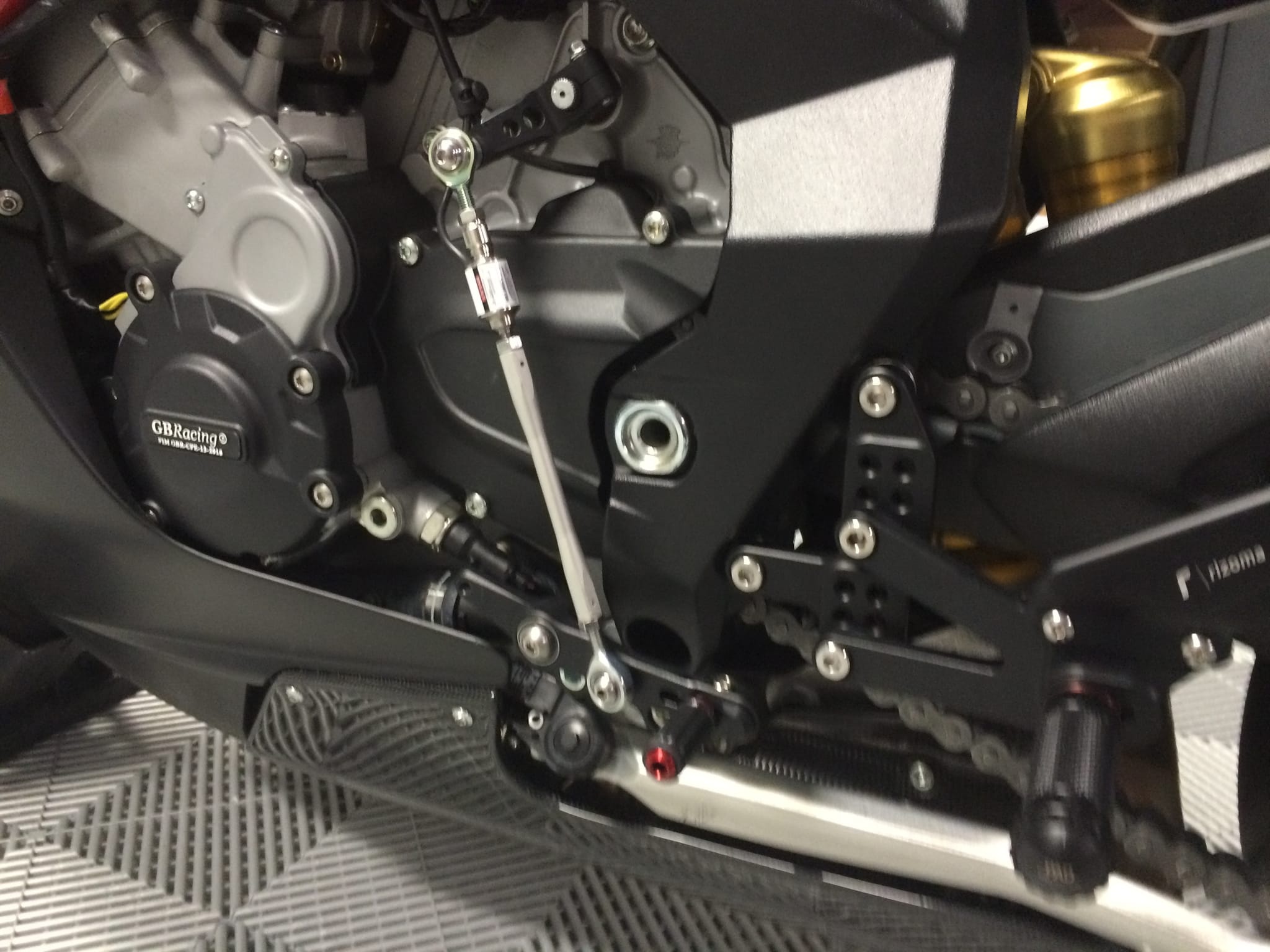 2015 BMW S1000RR photo 44