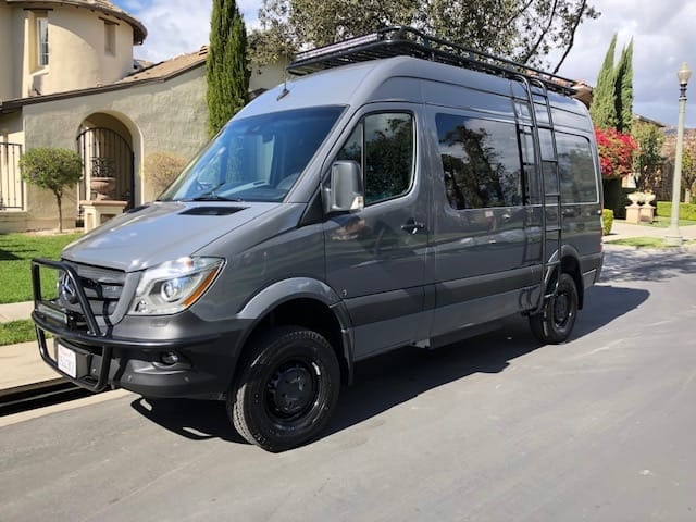 2018 Mercedes-Benz Sprinter Moto Van photo 9