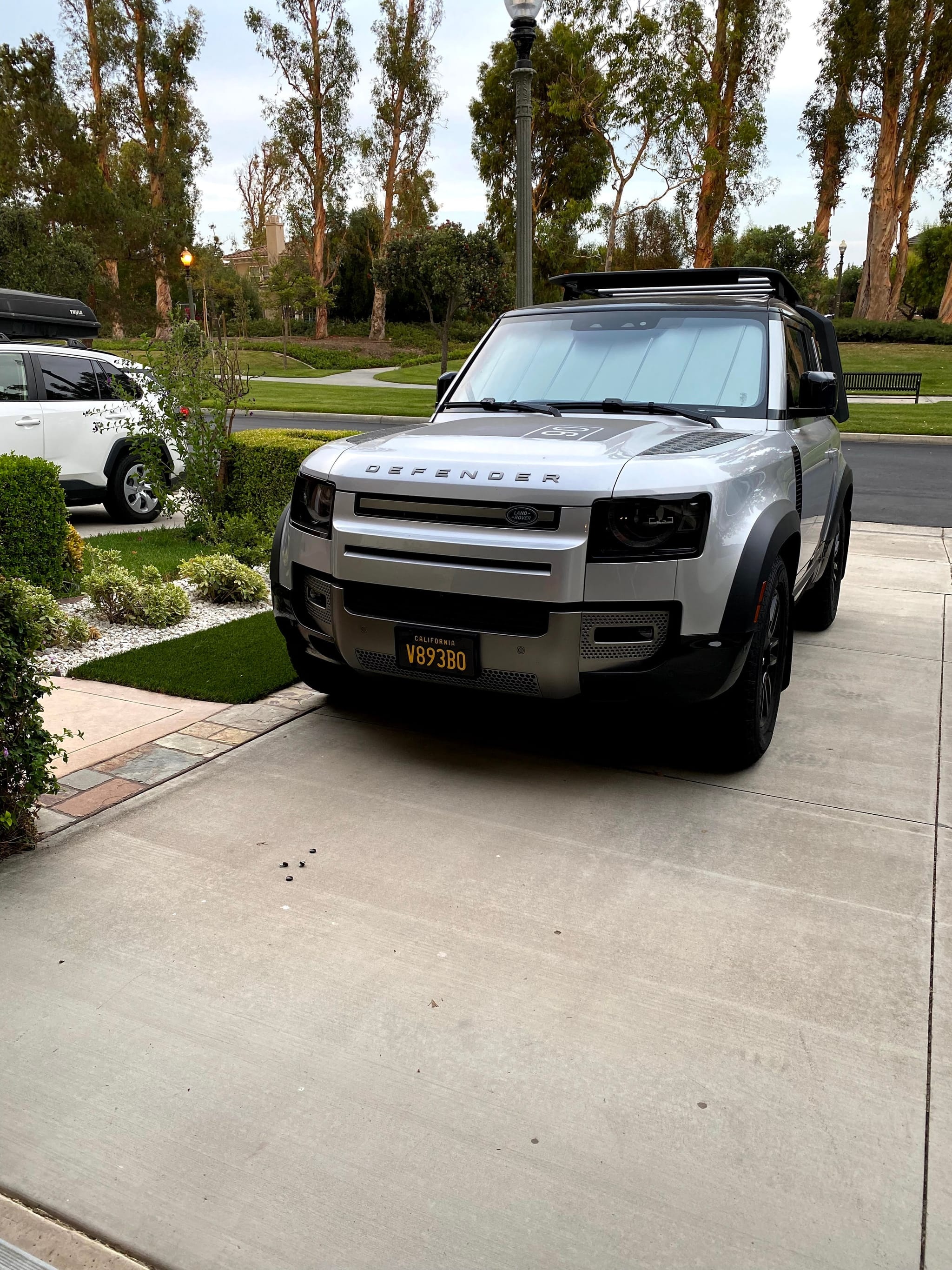 2021 Defender X-Dynamic S photo 8