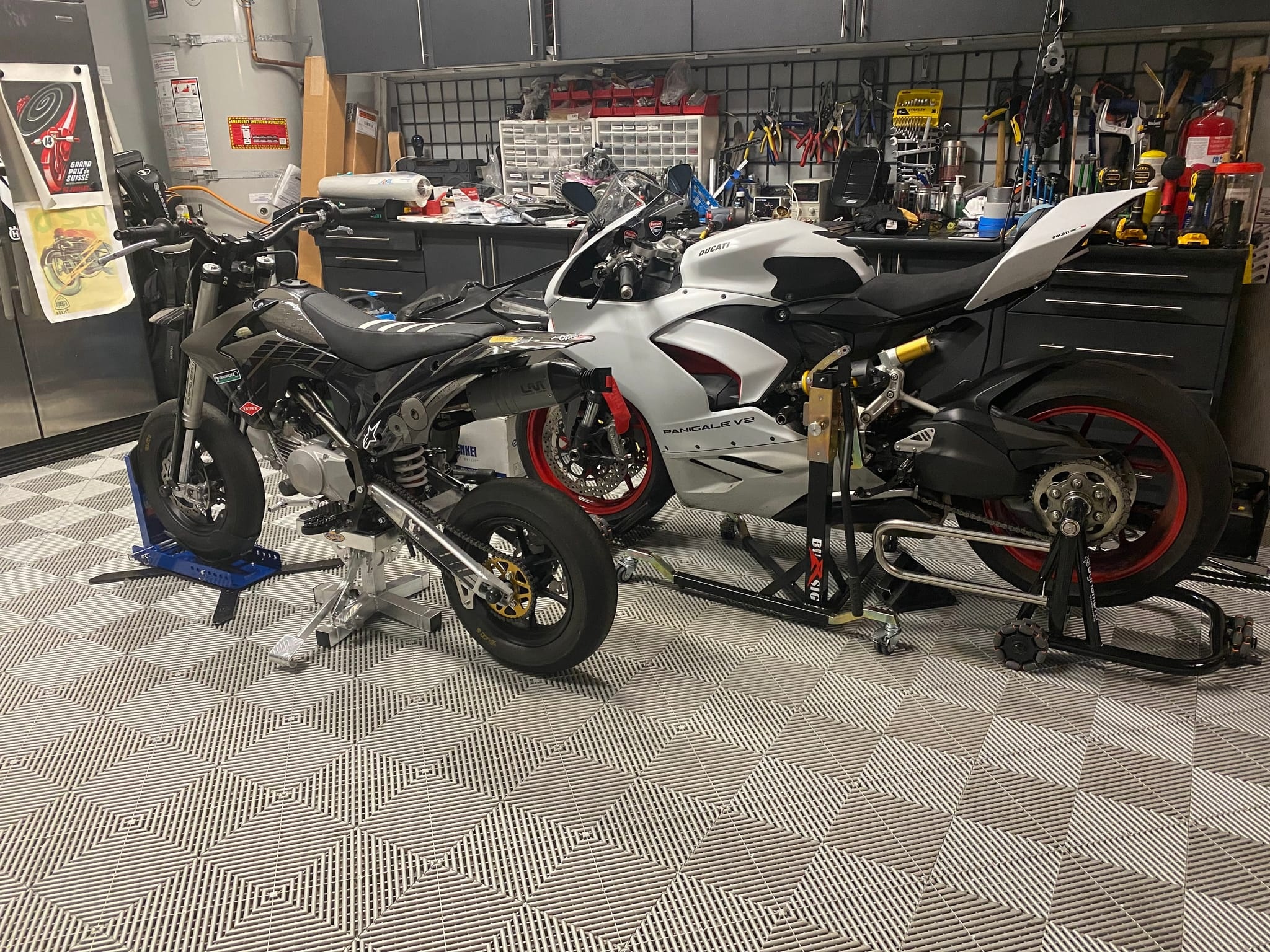 2021 Ducati Panigale V2 photo 9