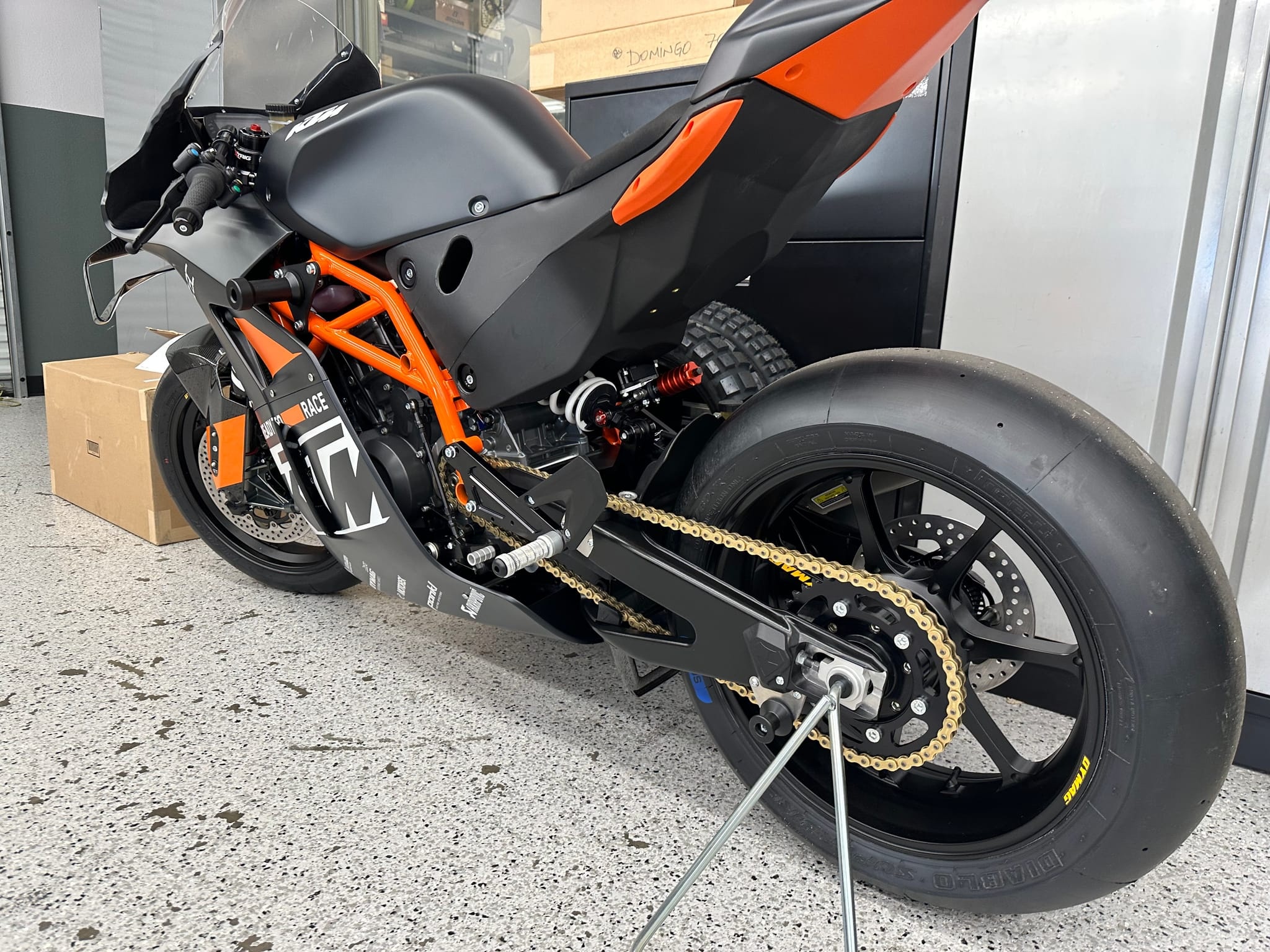 KTM RC8C photo 2