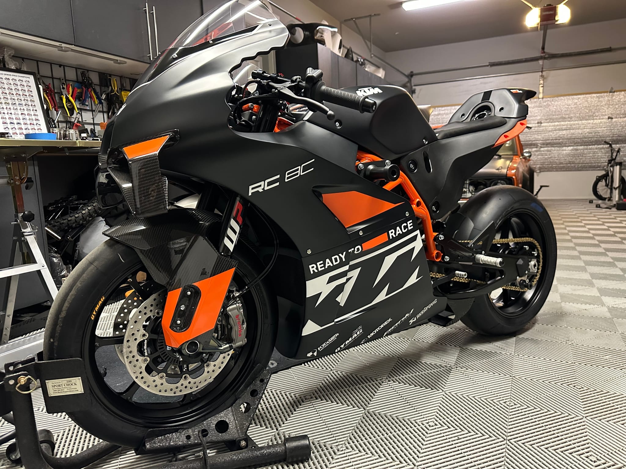 KTM RC8C photo 4