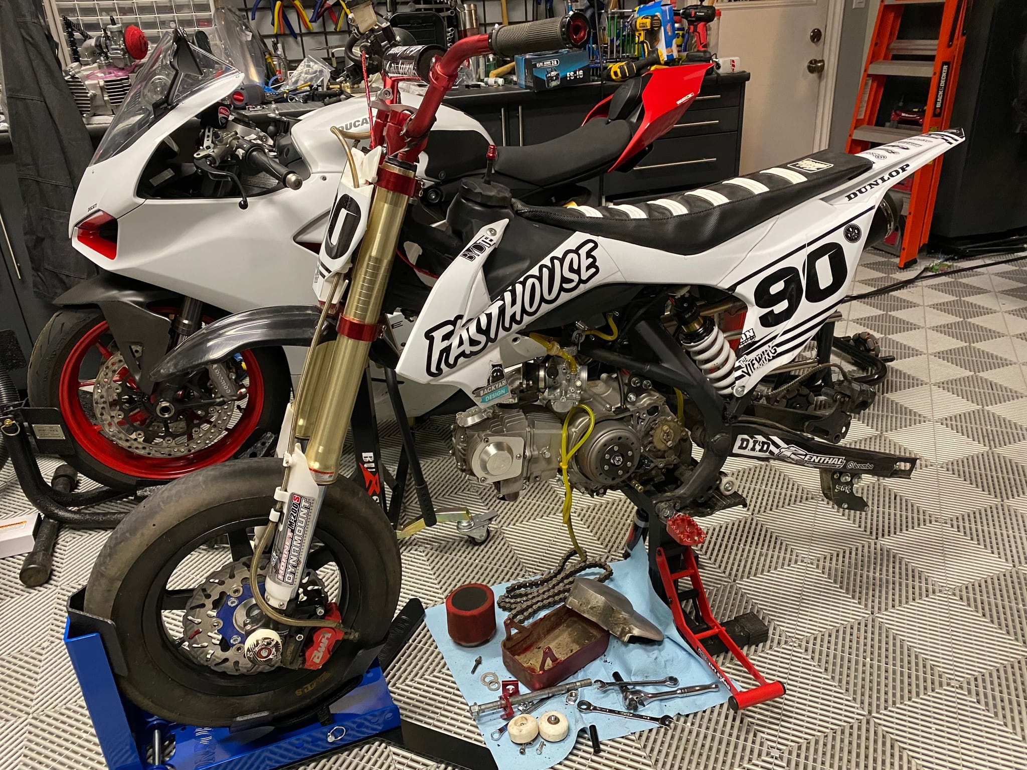 Electric MiniMotard photo 36