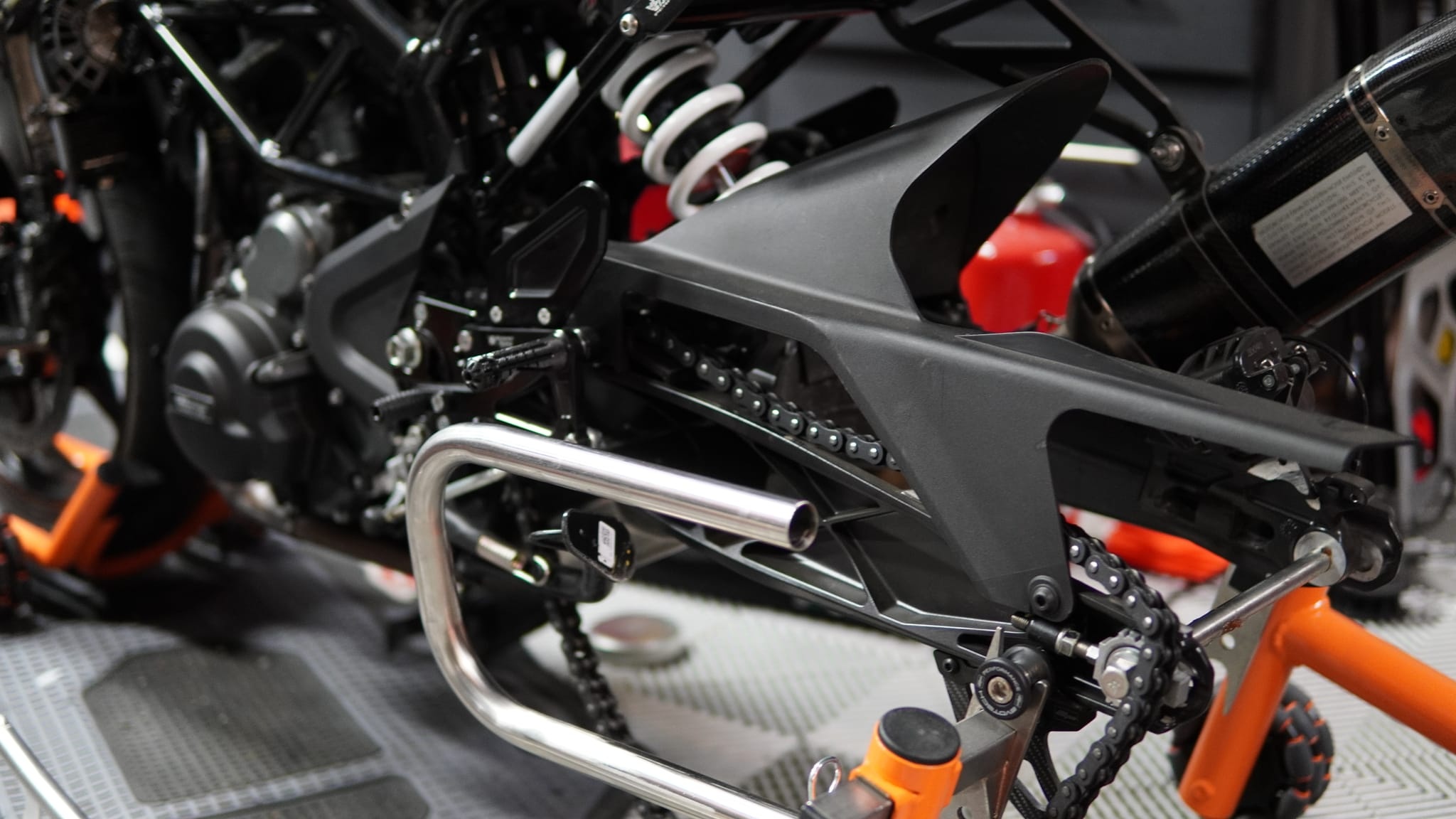 2023 KTM RC390 photo 16