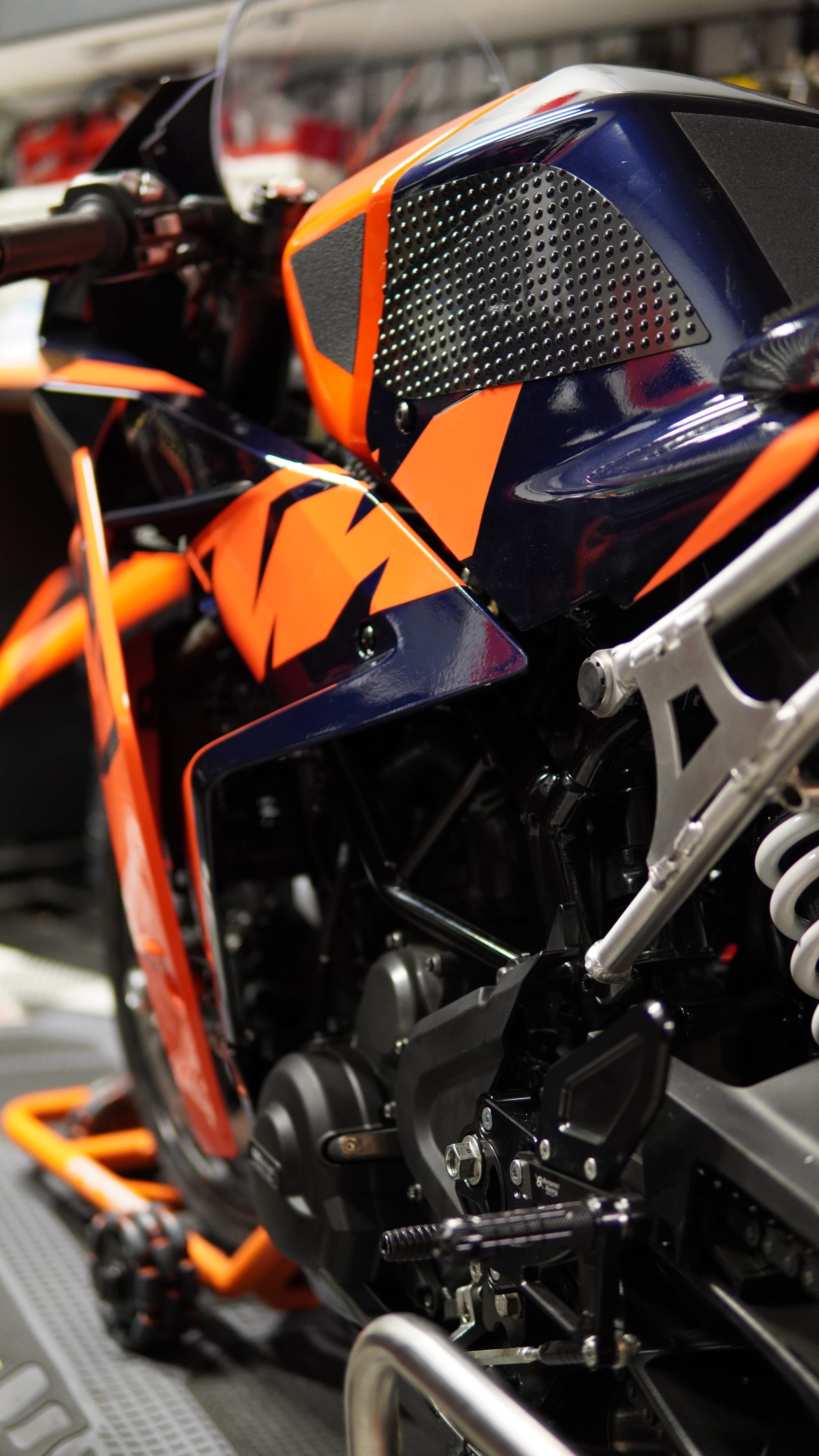 2023 KTM RC390 photo 30