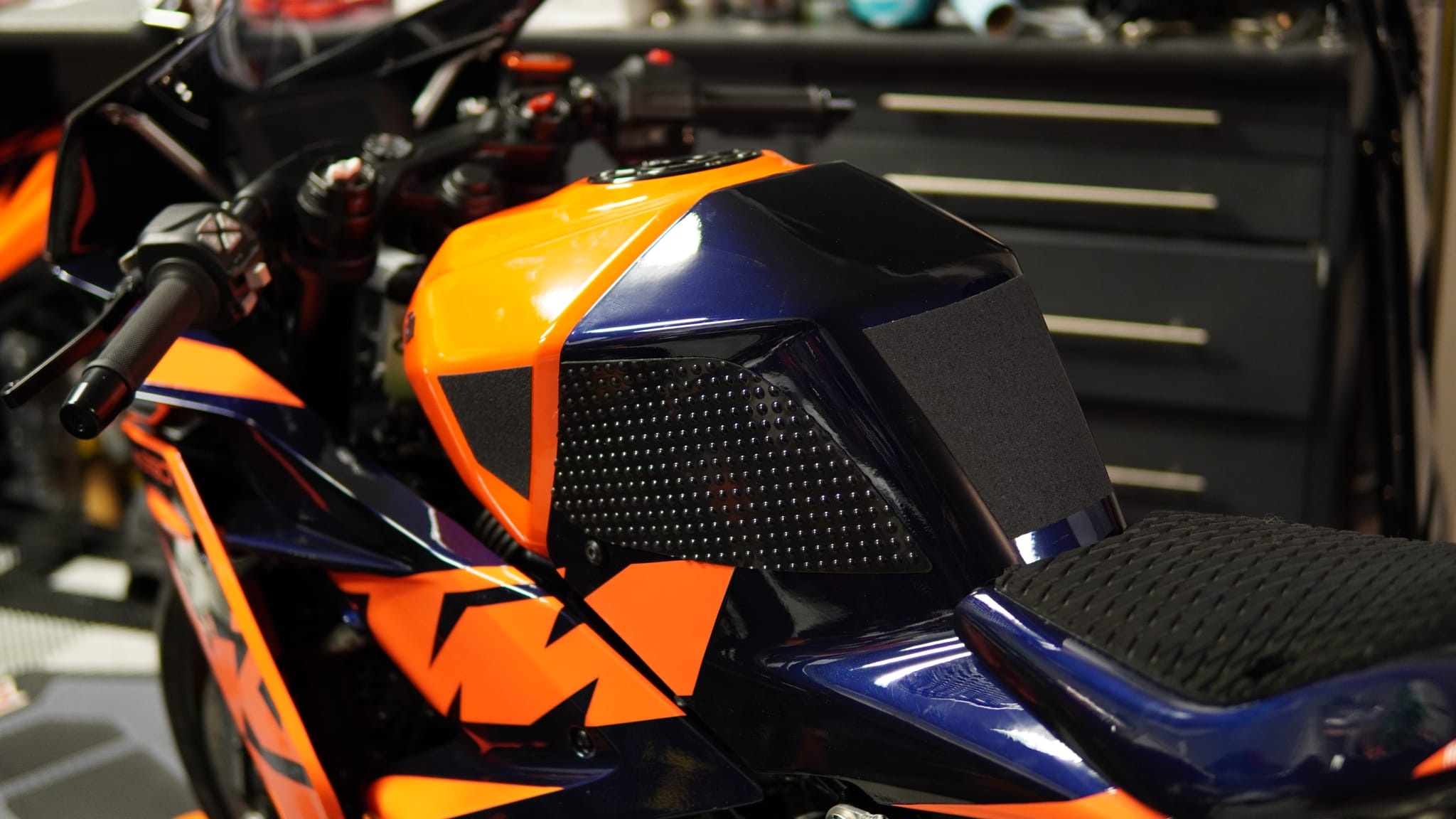 2023 KTM RC390 photo 32
