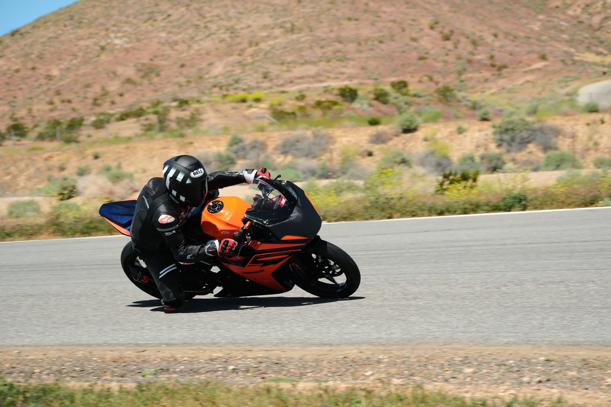 2023 KTM RC390 photo 55