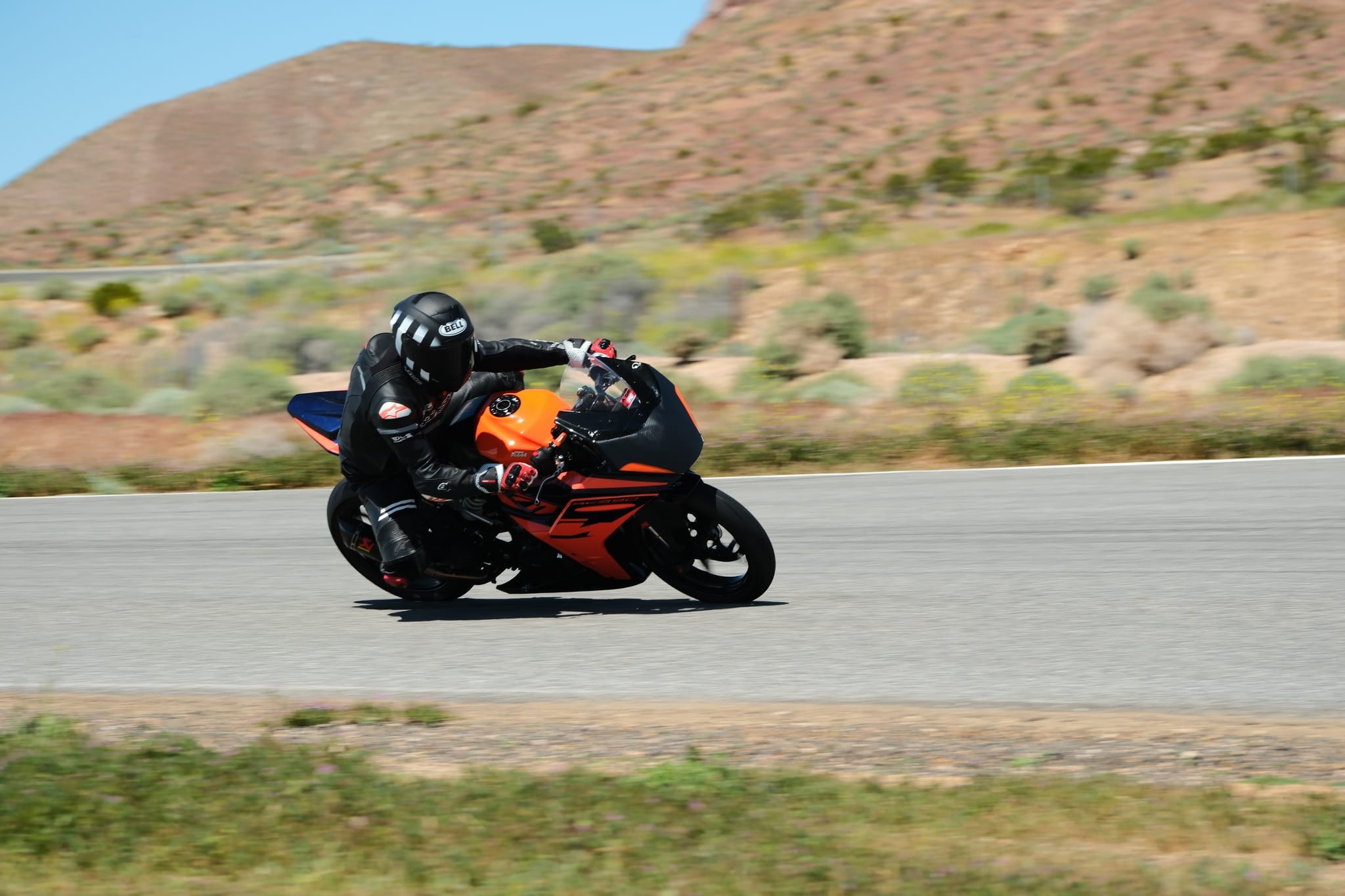 2023 KTM RC390 photo 74