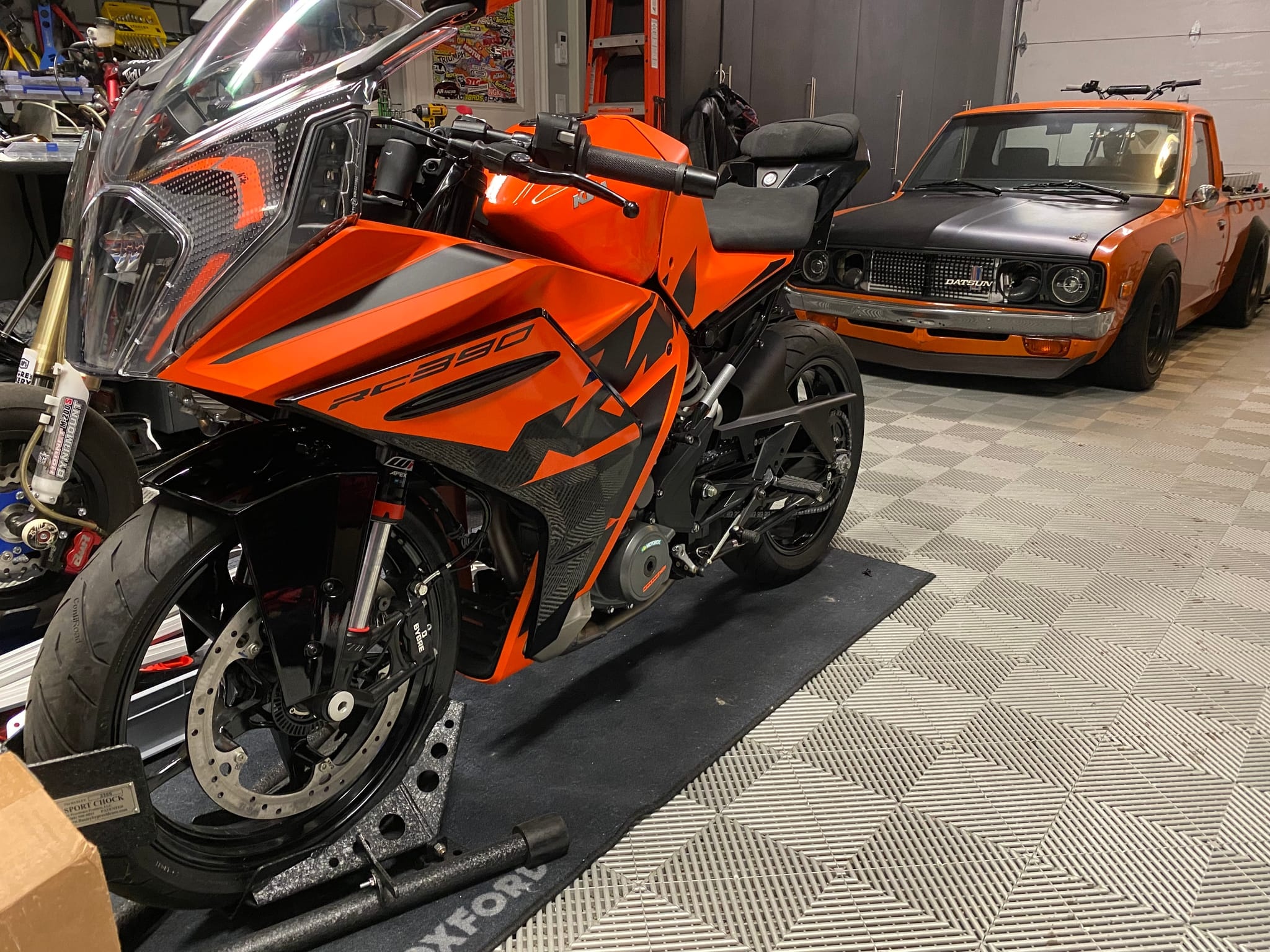 2023 KTM RC390 photo 8