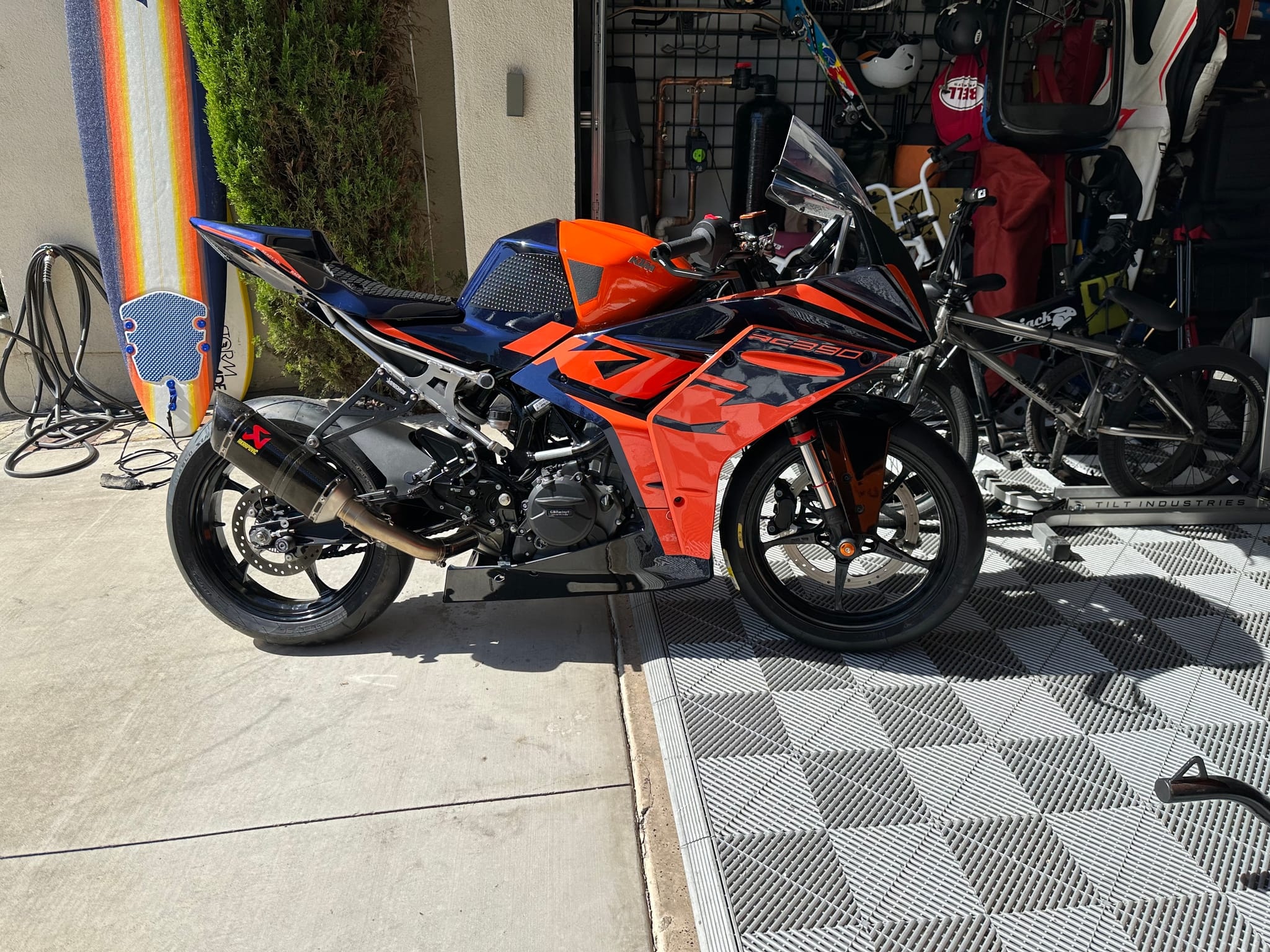 2023 KTM RC390 photo 9