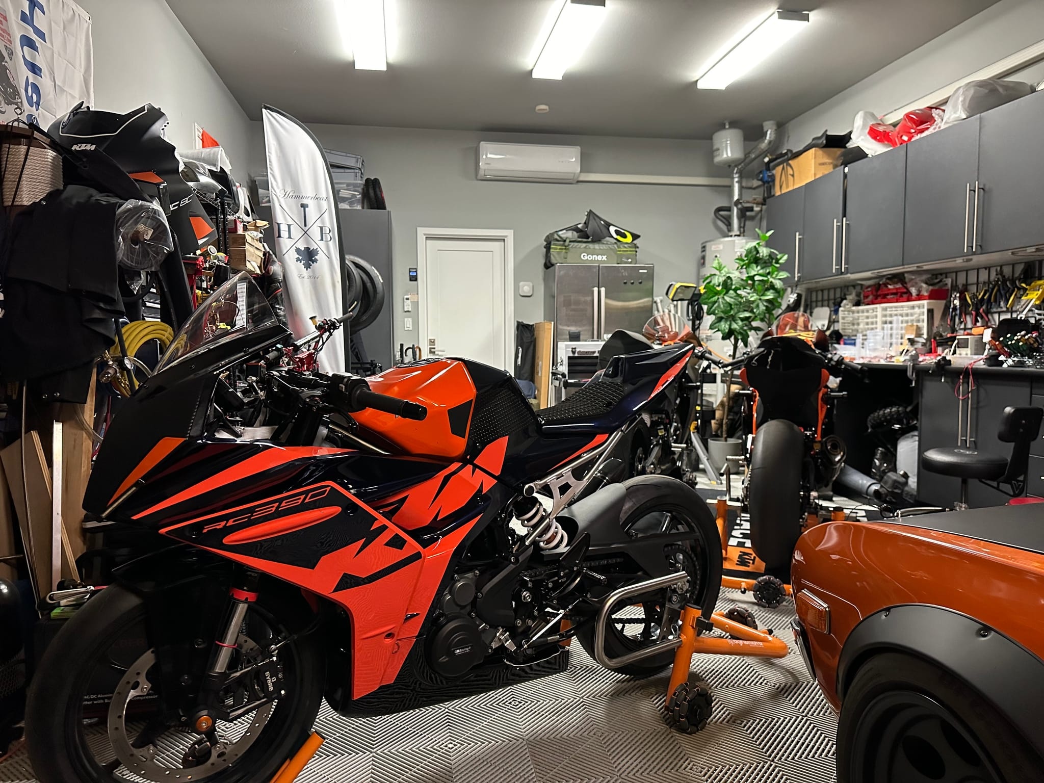 2023 KTM RC390 photo 117