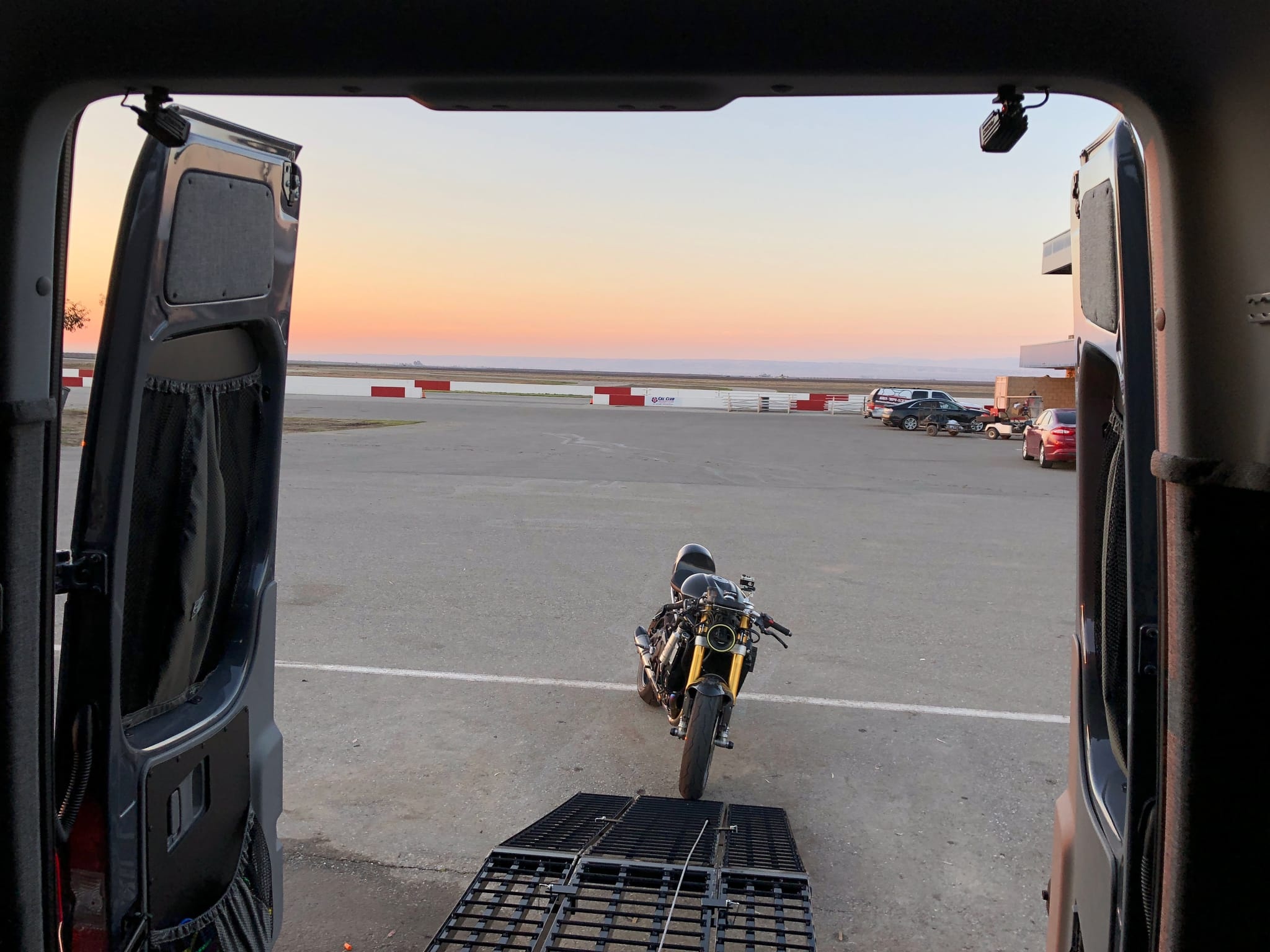 Triumph 675R Cafe Racer photo 27