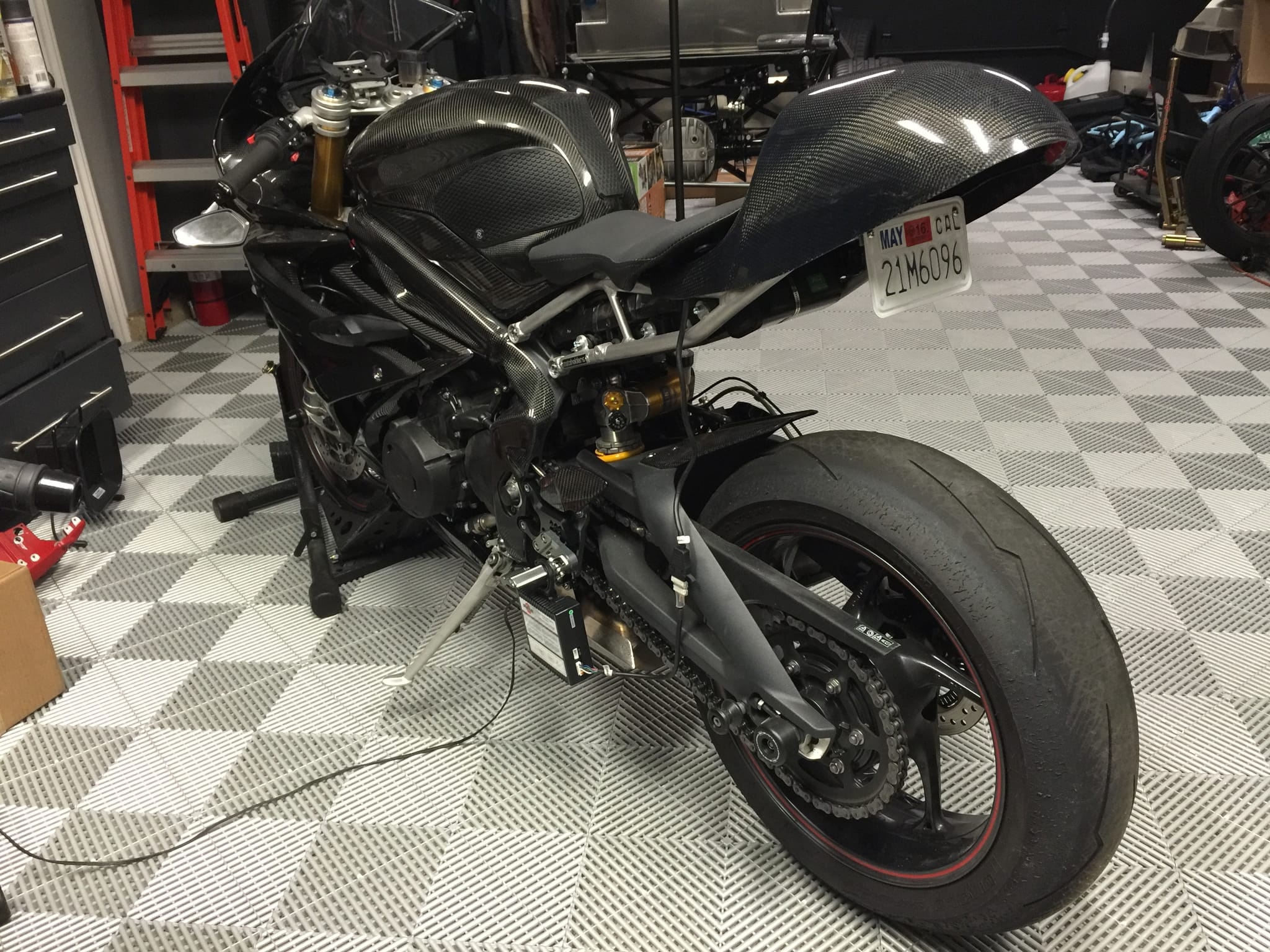 Triumph 675R Cafe Racer photo 77