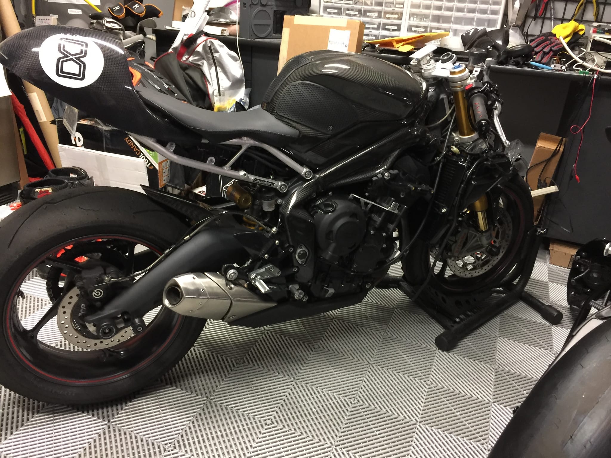 Triumph 675R Cafe Racer photo 93