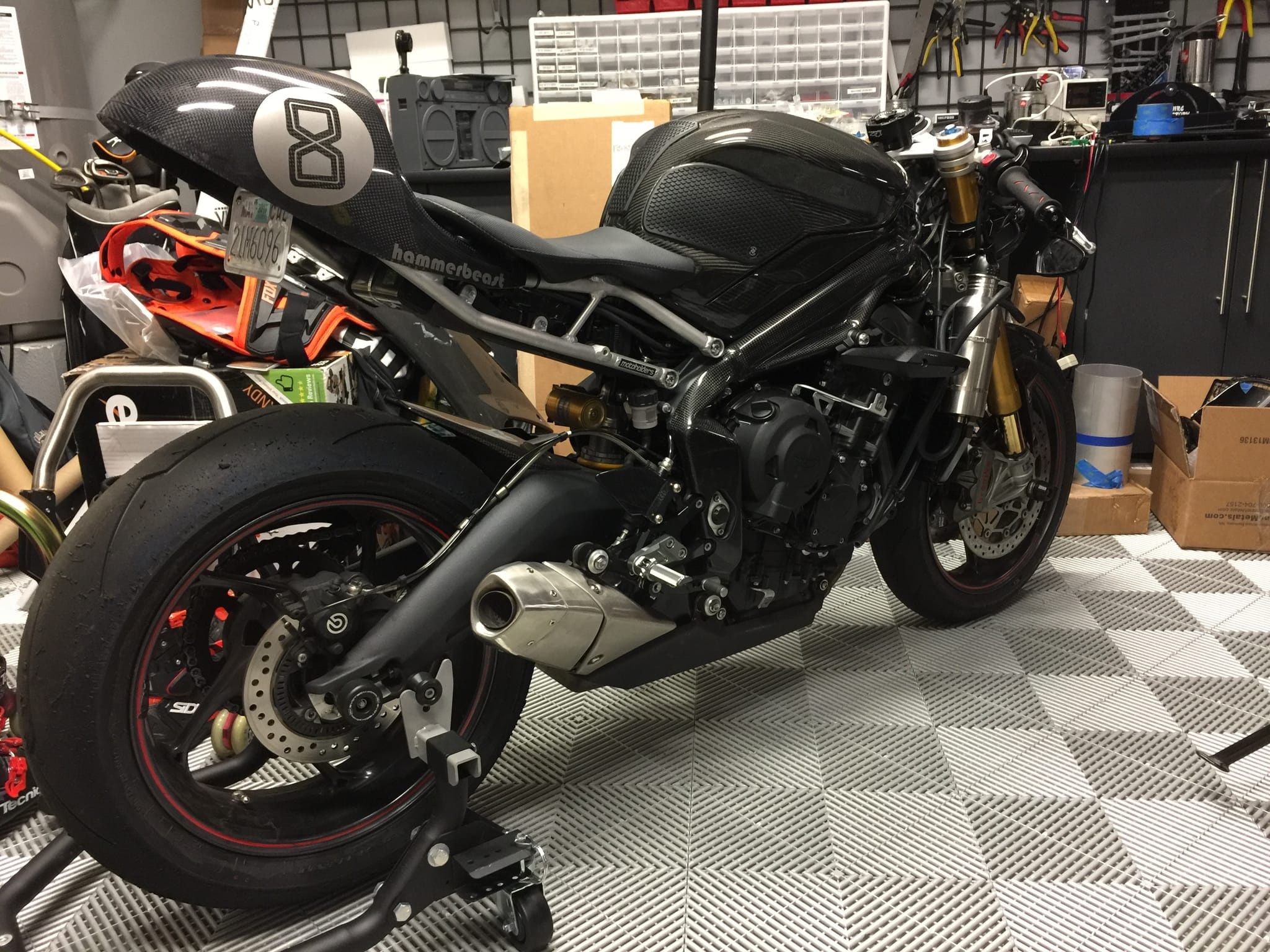 Triumph 675R Cafe Racer photo 98