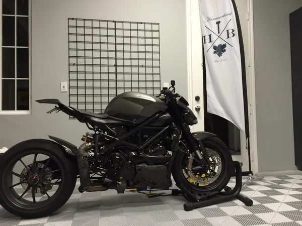 2010 Ducati Streetfighter